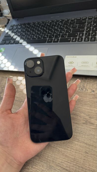 Продавам iphone 14 black