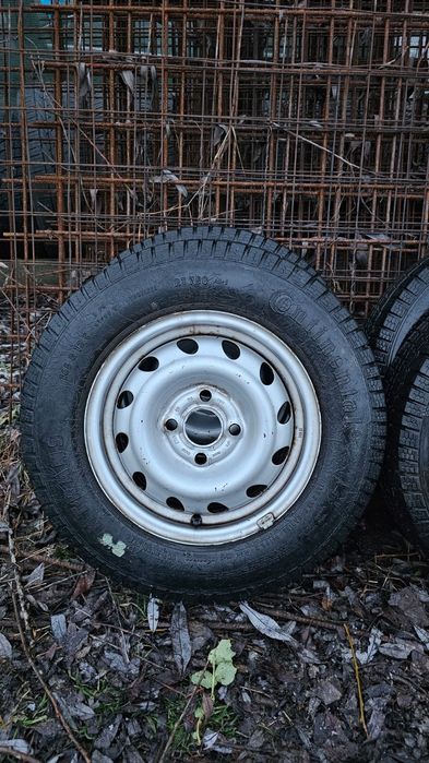 Roți 165 R 13 C *m+s Continental* complete  Platforma Rulota  Anvelope