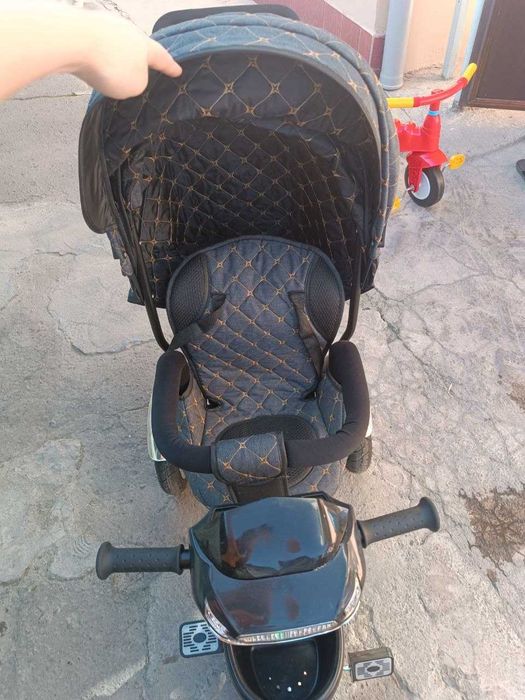 Детская коляска, новвя