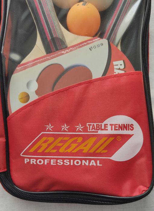 Комплект 2бр хилки за тенис на маса и 3бр топчета