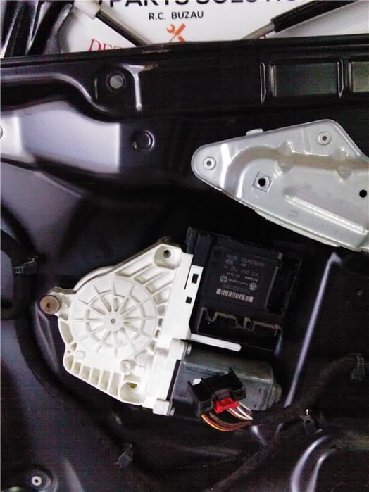 Motoras macara geam usa dreapta fata volkswagen passat b6
