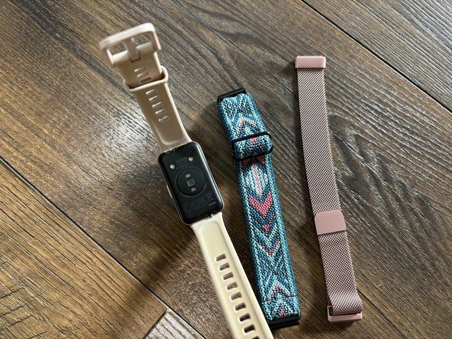 Huawei Band 7 Pink фитнес гривна ръчен часовник