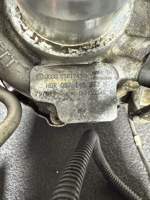 Турбокомпресор tyrbo Cayenne 4.2 TDI 385 , audi Q7 4.2 TDI