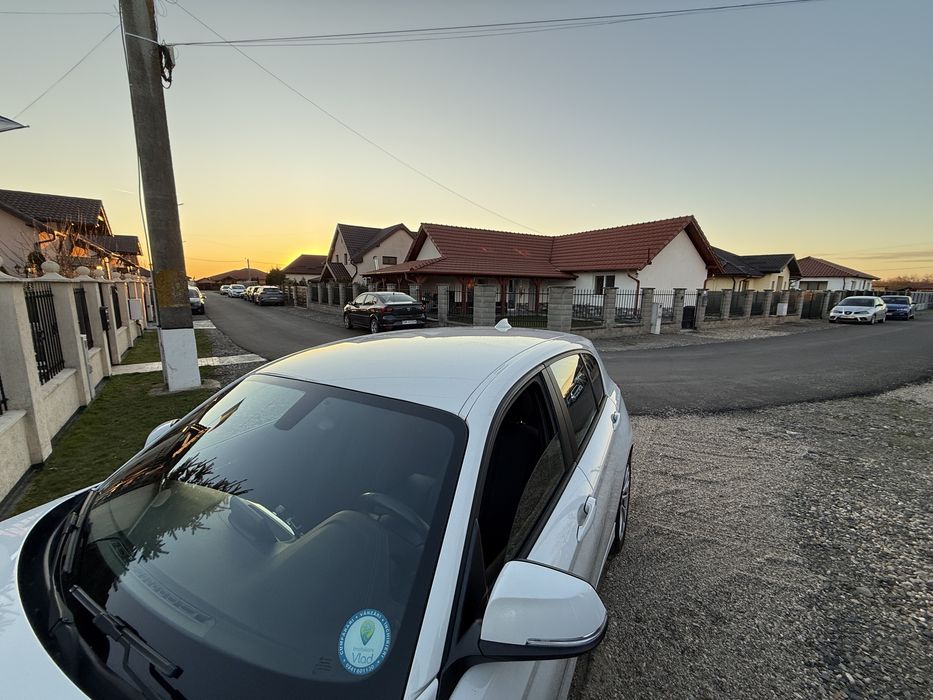 Vand Teren intravilan la intrare in Vetis