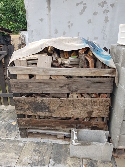 Amestec lemn uscat de foc, taiat la 30-40cm