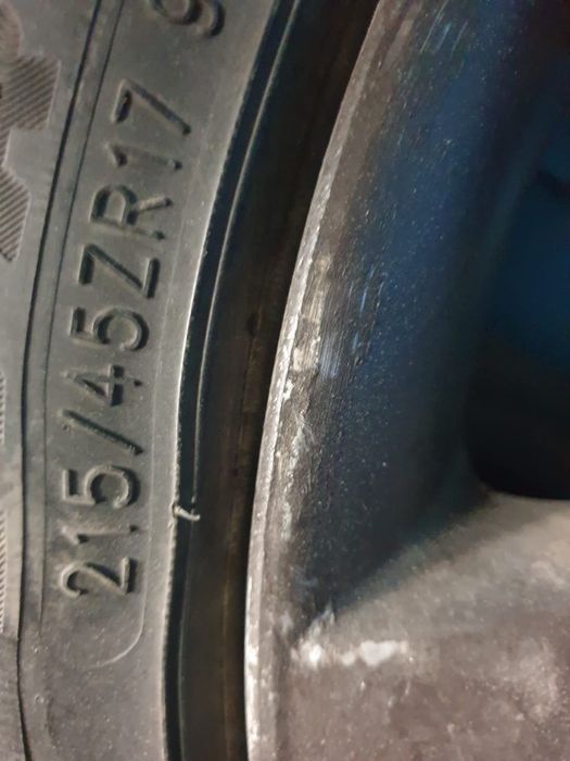 Продам шины летний комплект