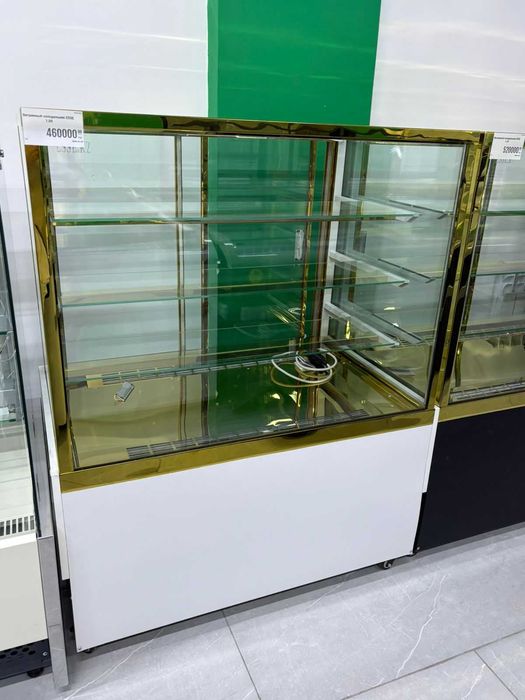 Витринный холодильник ESSE-1.04м