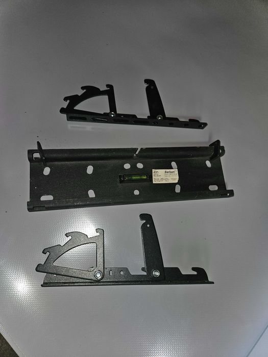 Кронштейн крепление под телевизор на стену