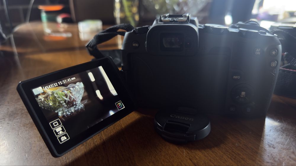 Фотоаппарат Canon EOS RP