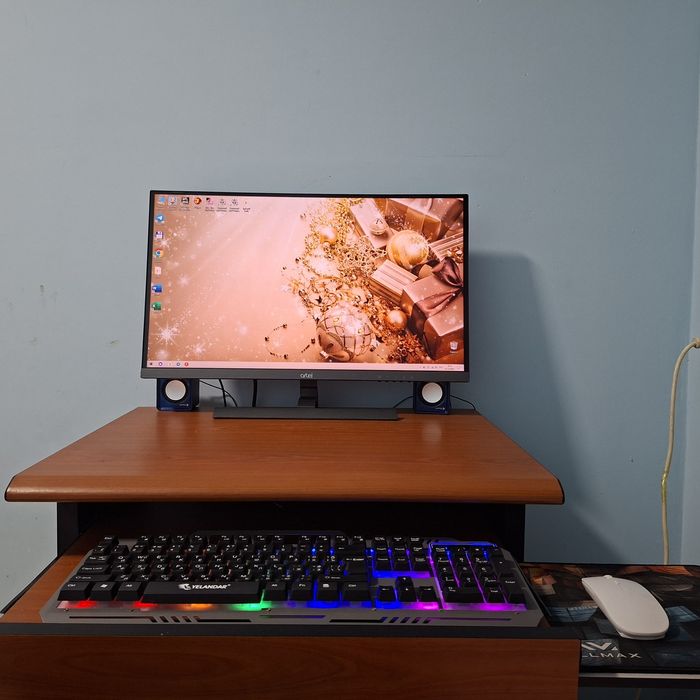 YANGI Kompyuter sotiladi zudlik bilan