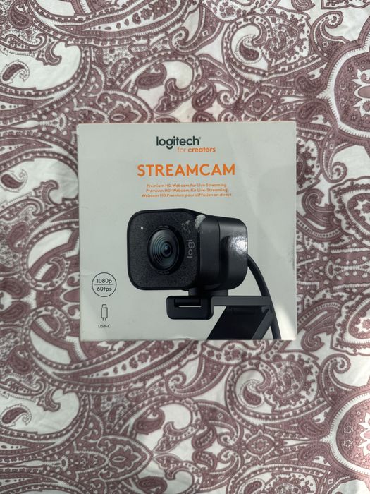 Logitech stream cam полный комплект