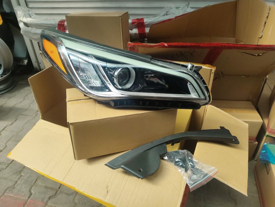 Хундай соната фара USA