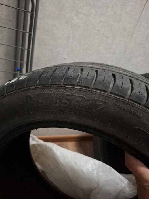 Шины летние 215/55/17
