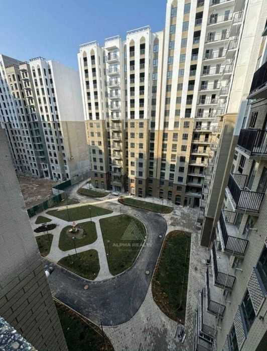 Продается срочно: Узмакон 56м2 квартира коробка Мирабад Алфраганус