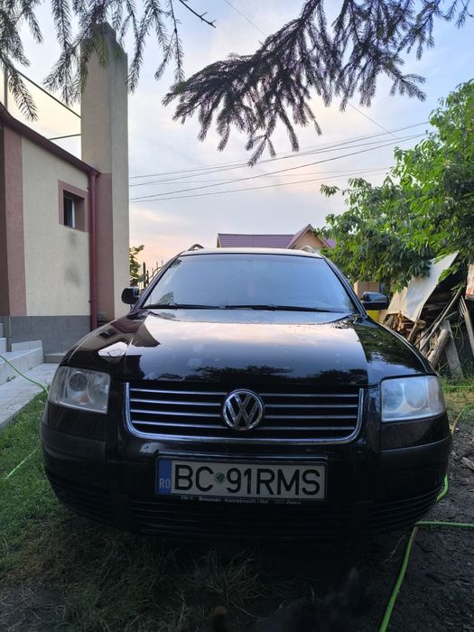 VOLKSWAGEN Passat 2002 — imagine 1
