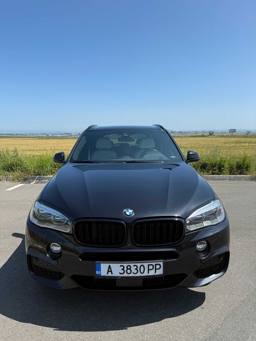 BMW X5 xDrive50i - 2016 г. / 112 000 км.