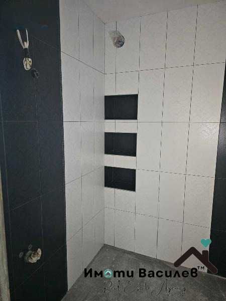 Продава 3-СТАЕН град София, Красна поляна 1