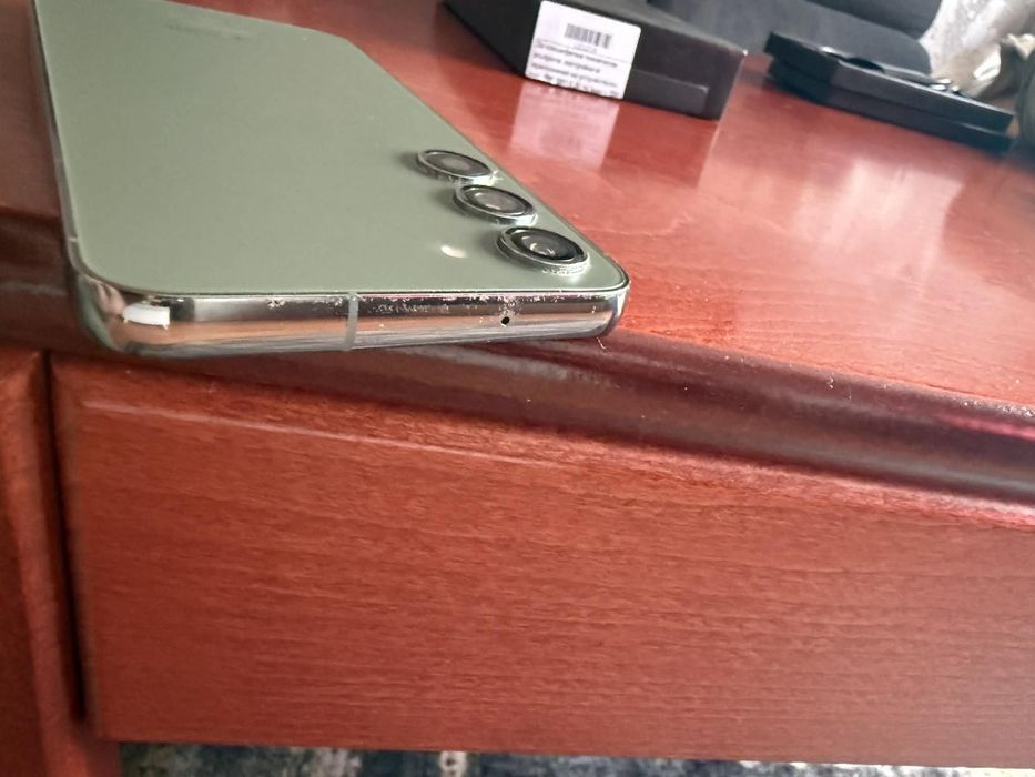 Samsung Galaxy s23 128gb