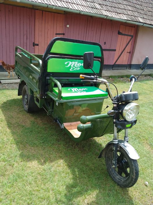 De vanzare tricicleta electrica