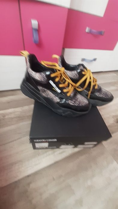 Оригинални маратонки ROBERTO CAVALLI