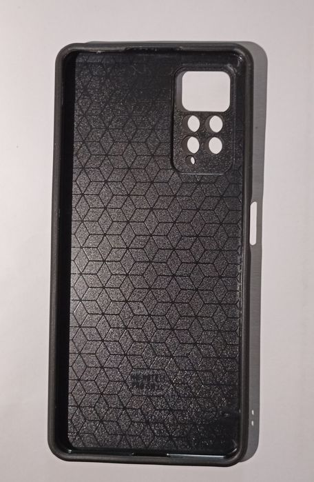 Продам новый чехол на Xiaomi Redmi Note 11 Pro