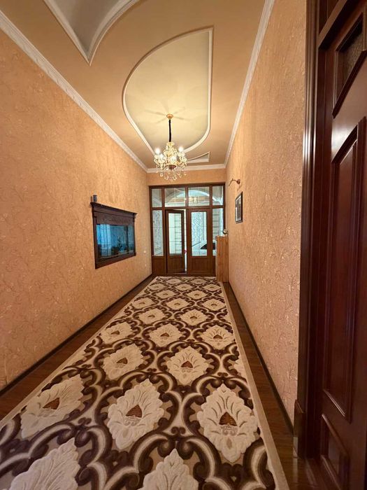 Охунбобоев Евро ремонт хонадон сотилади