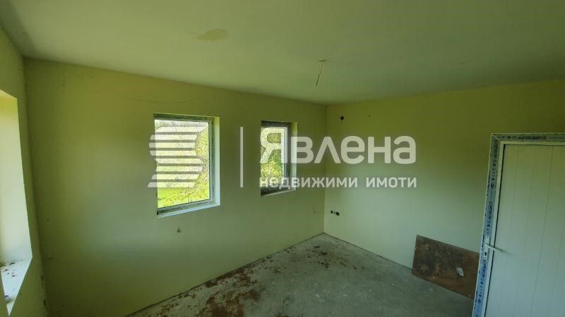 Продава се Къща в с. Марян, Област Велико Търново - 150 кв.м за 341 €/кв.м - Снимка #8