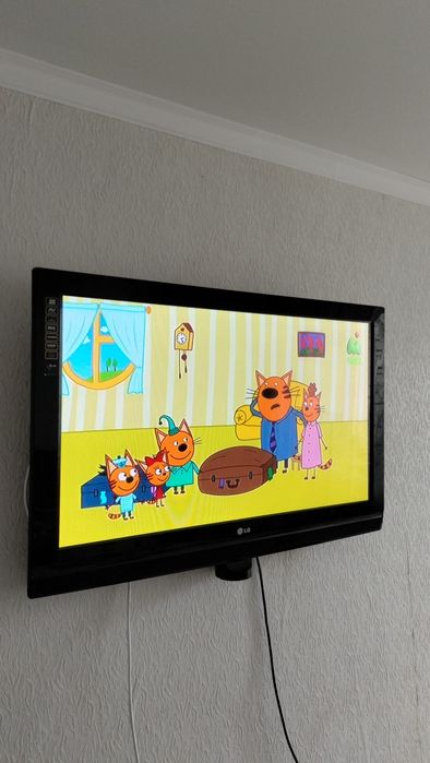 Продам 2 плазменных телевизора