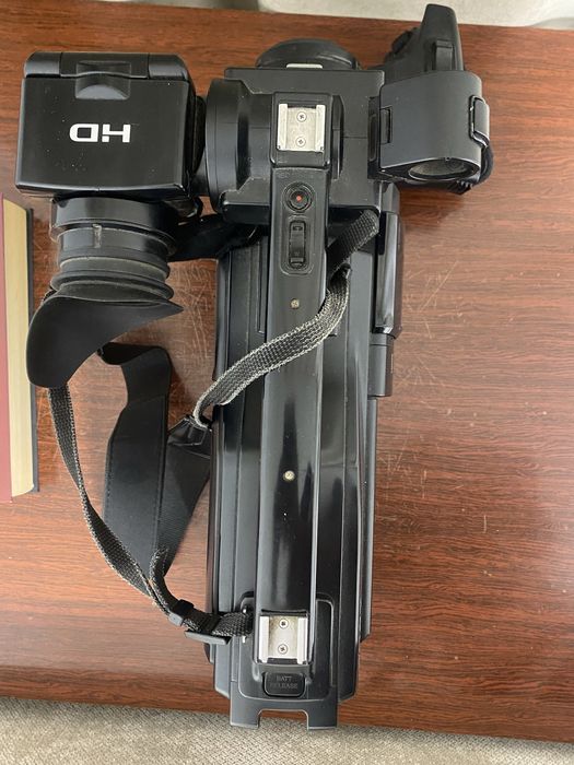 Видеокамера Sony HXR‑MC1500P