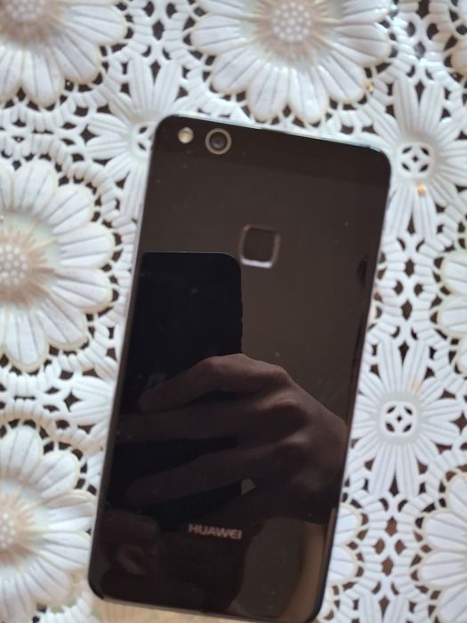 Huawei p10 32gb.