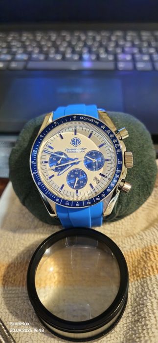 Custom (omegaspeedmaster)VK63