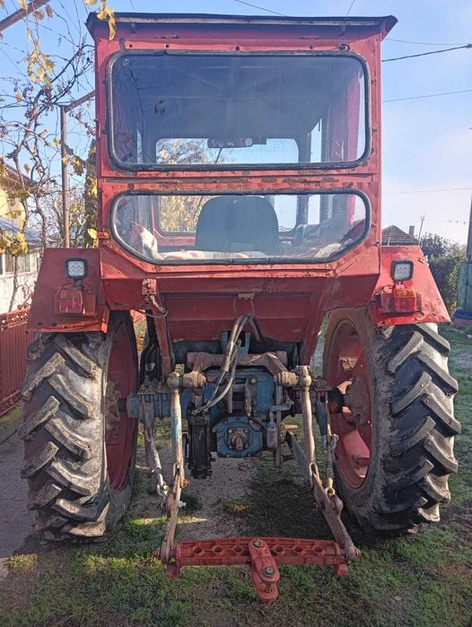 Vand Tractor U650 si Plug