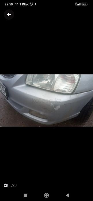 Hyundai accent 2005.