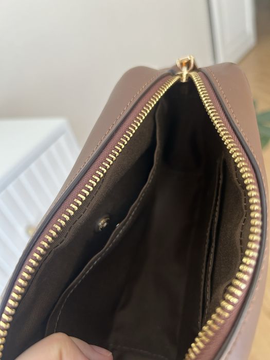 Кроссбоди сумка от coach
