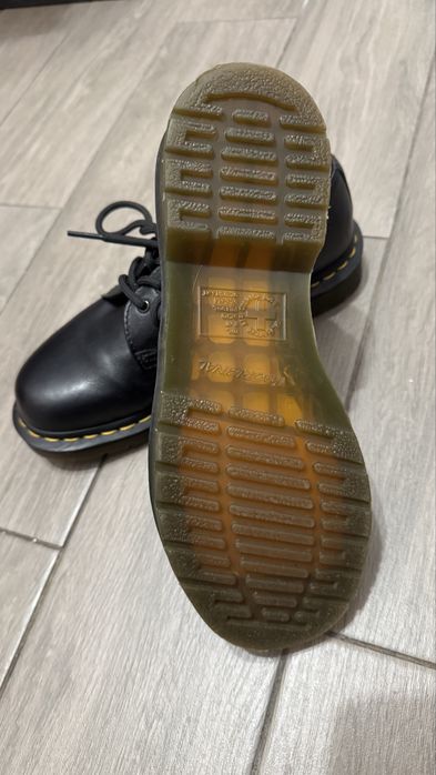 Оригинални дамски кожени обувки Dr.Martens