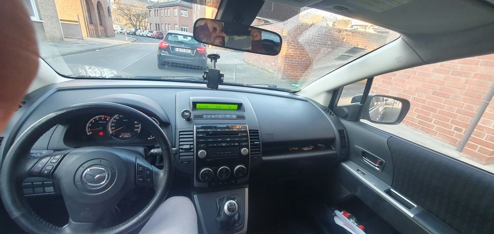 Mazda5 an 2010 143 cai