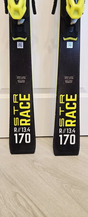 Schiuri HEAD STR RACE 170 + legaturi HEAD PR 11 GW