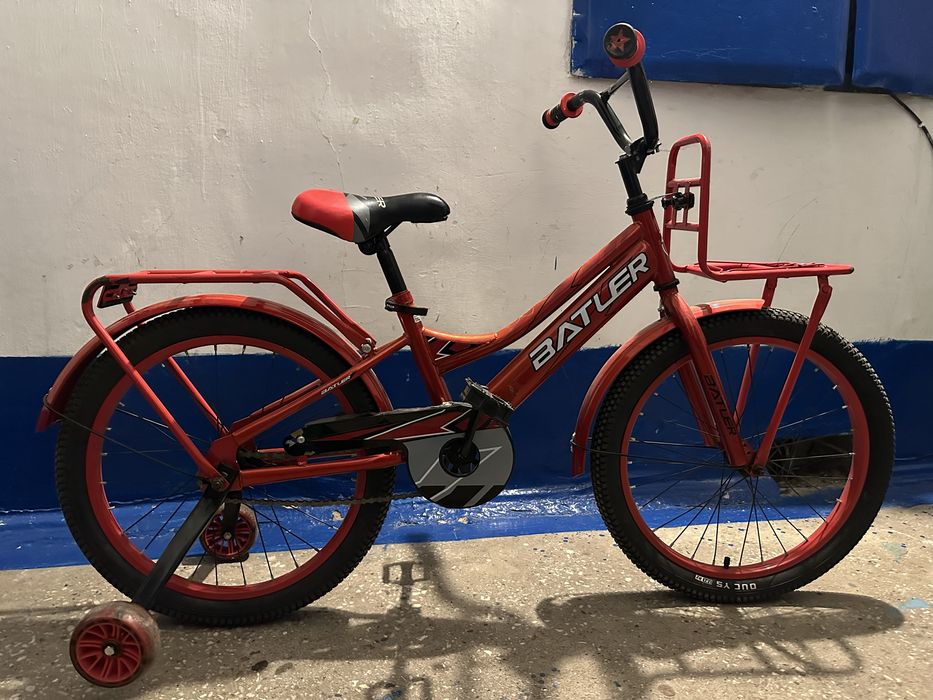 продается велосипед на 5-6-7-8 лет