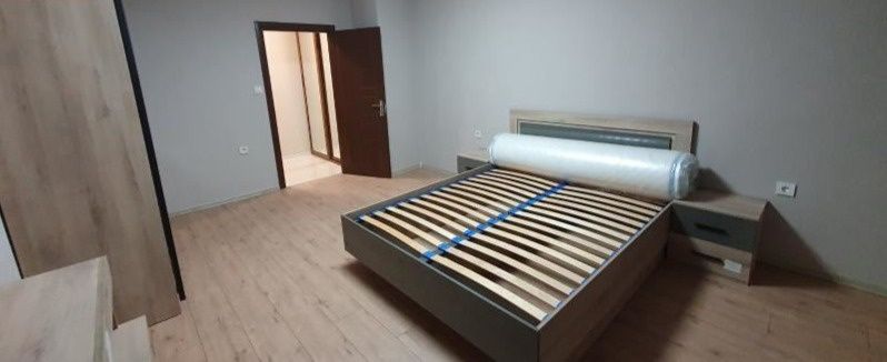 Дава се под наем Двустаен апартамент в София, Дианабад - 74 кв.м за 408 € - Снимка #2