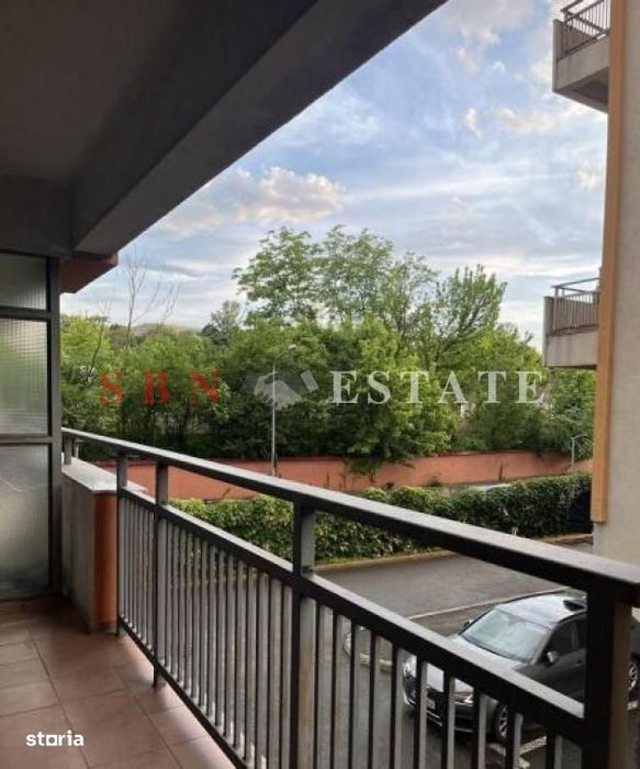 Garsoniera Quadra Place | Parcare | Metrou