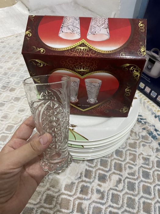 Продам дешево всю посуду