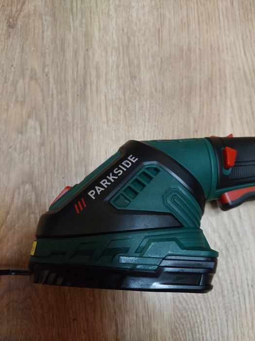 Foarfeca pentru arbusti si iarba, nou