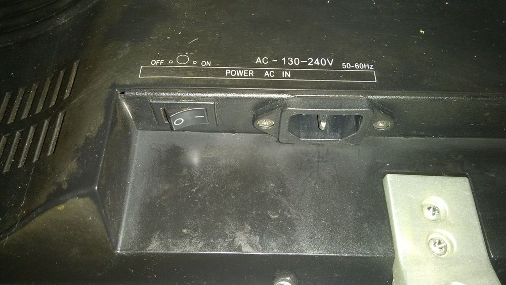 19 инча телевизор