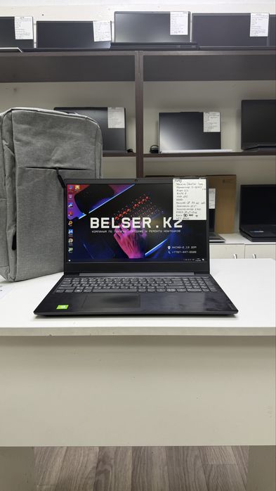 Ноутбук Lenovo для учебы / i3-8145U / ssd256 / Ram8 / +сумка мышка /
