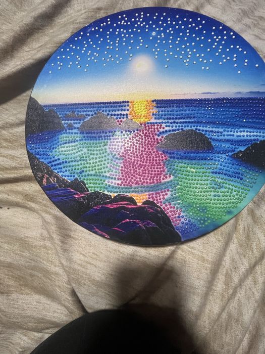 Peisaj din puncte pe panza