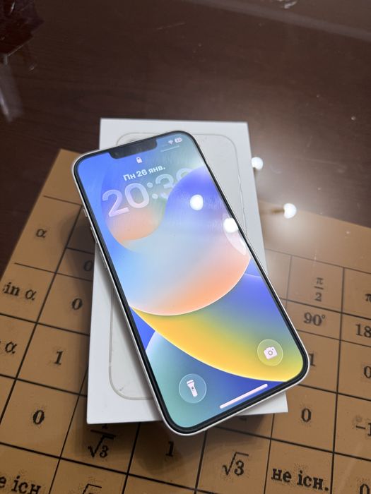 Продам iphone 13