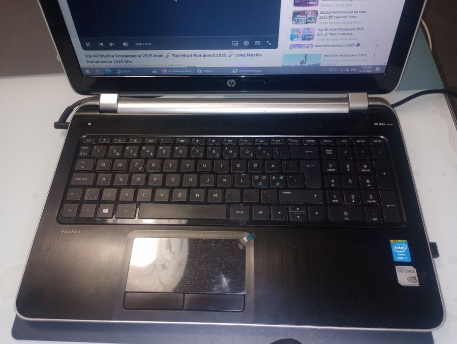 HP 15, Intel i7, video dedicat 2 gb, 8 gb ram,  1.000 GB , ieftin