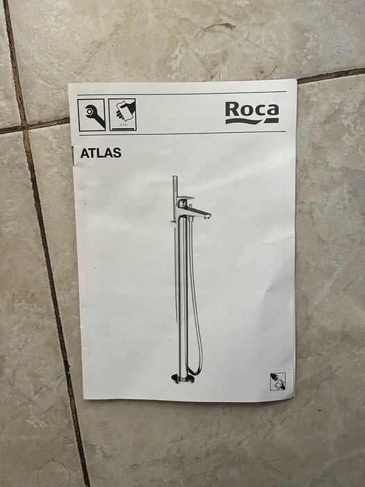 Смесител Roca, серия Atlas за вана