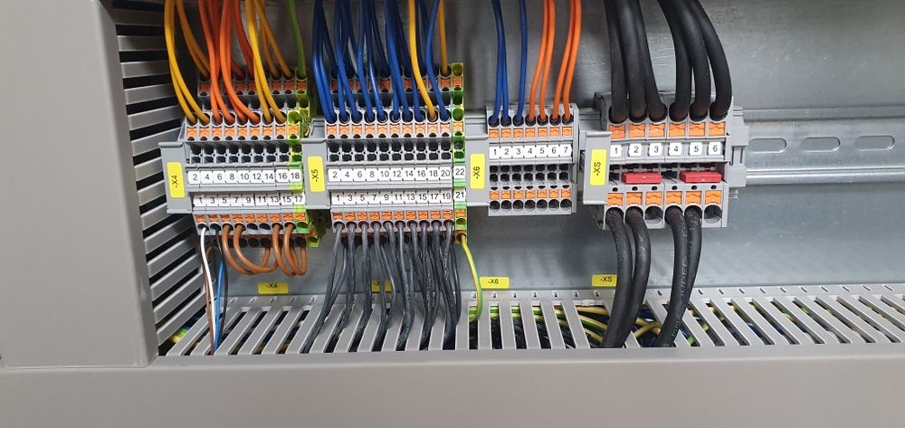 Instalatii electrice si automatizări
