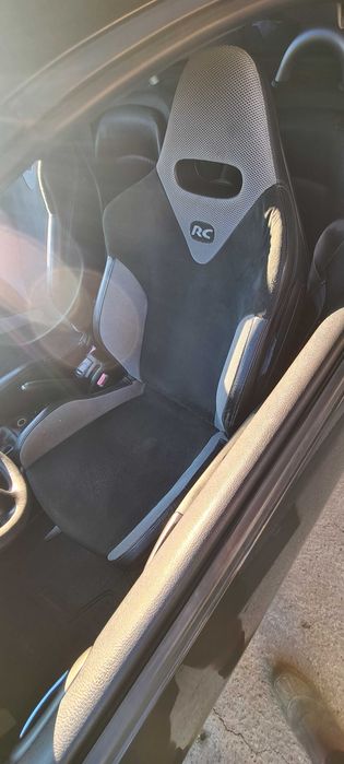 206cc An 2007 2600negociabil